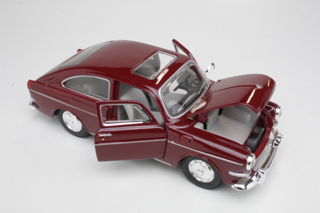 VW 1600 Coupe 1967, red