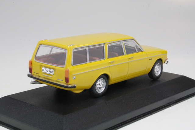 Volvo 145 1973, dark yellow