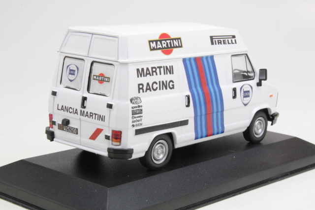 Fiat Ducato Maxi "Lancia Martini Racing"