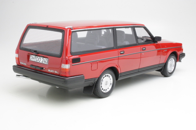 Volvo 240GL Break 1989, punainen - Sulje napsauttamalla kuva