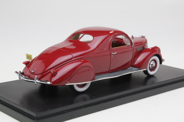 Lincoln Zephyr 1937, dark red