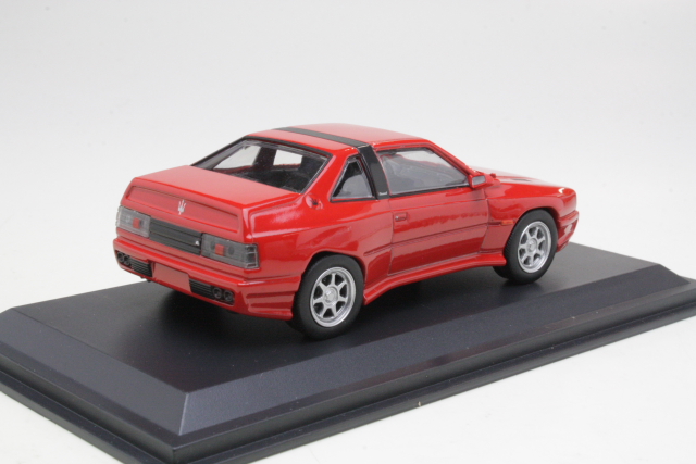 Maserati Shamal, red
