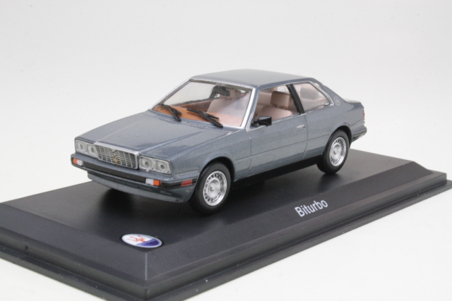 Maserati Biturbo 1982, harmaa - Sulje napsauttamalla kuva