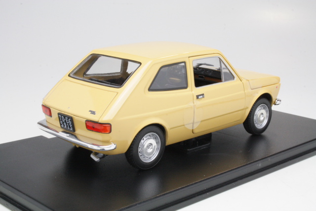 Fiat 127 1971, keltainen - Sulje napsauttamalla kuva