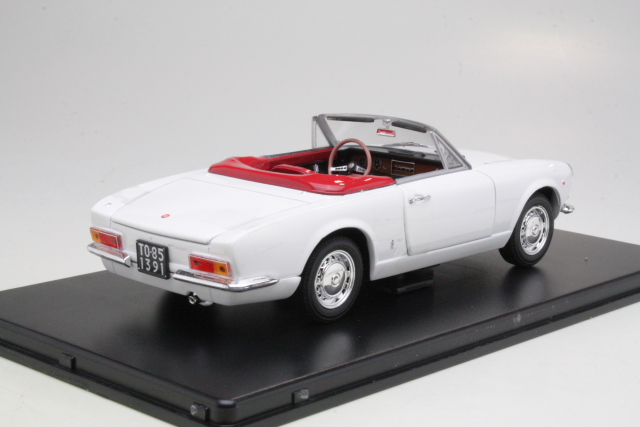 Fiat 124 Spider 1400 1967, valkoinen