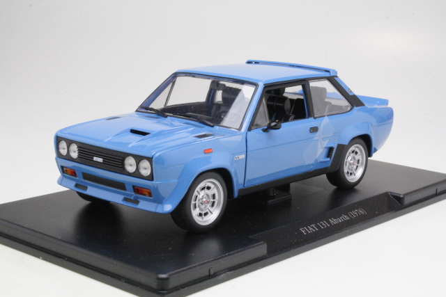 Fiat 131 Abarth 1976, sininen - Sulje napsauttamalla kuva