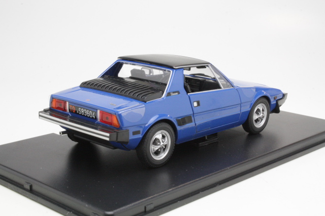 Fiat X1/9 Five Speed 1979, sininen - Sulje napsauttamalla kuva