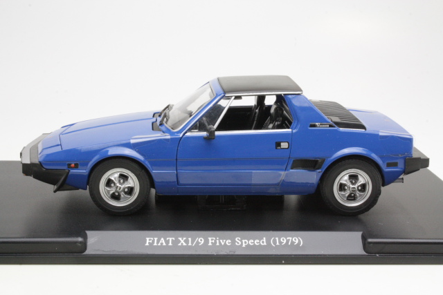 Fiat X1/9 Five Speed 1979, sininen - Sulje napsauttamalla kuva