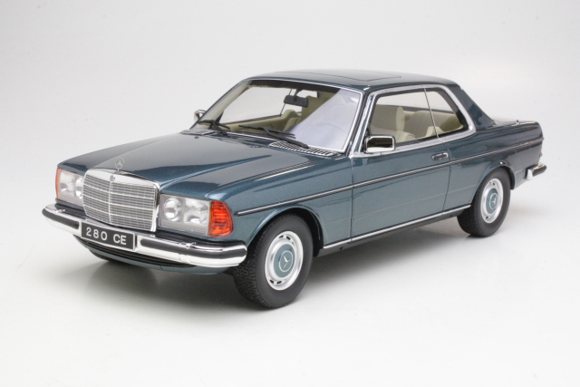 Mercedes 280CE (C123), green