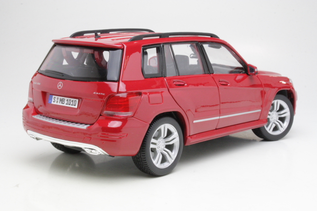 Mercedes GLK-Class, punainen