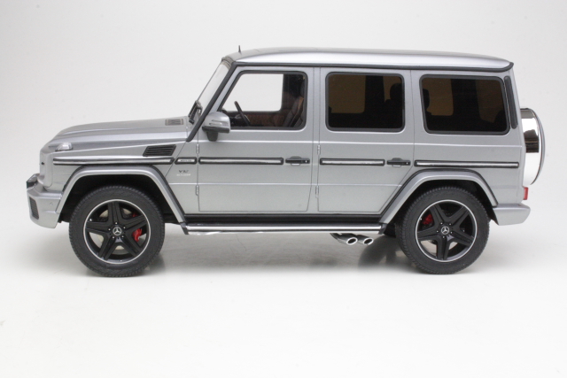 Mercedes G65 AMG, silver