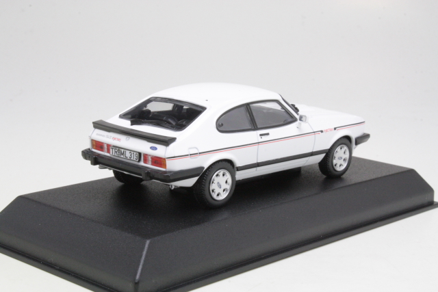 Ford Capri Mk3 2.8 Injection 1984, valkoinen - Sulje napsauttamalla kuva