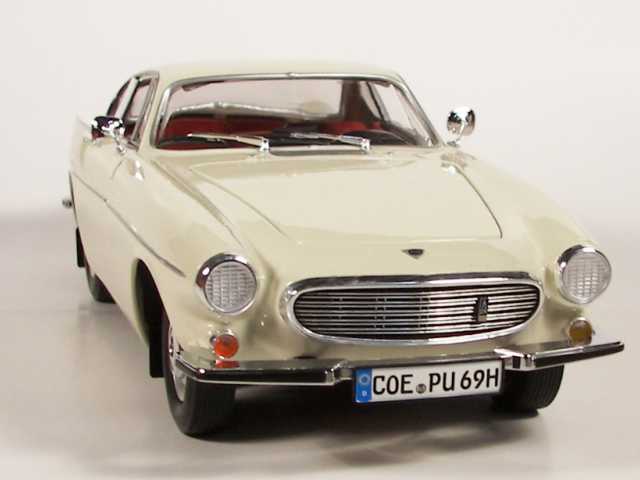 Volvo P1800S 1969, valkoinen