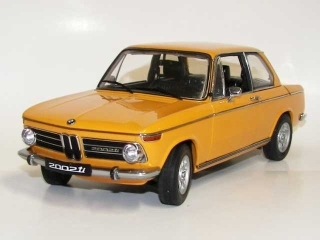 BMW 2002Ti, oranssi