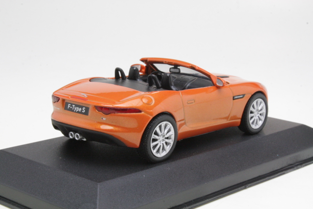 Jaguar F-Type S 2014, orange