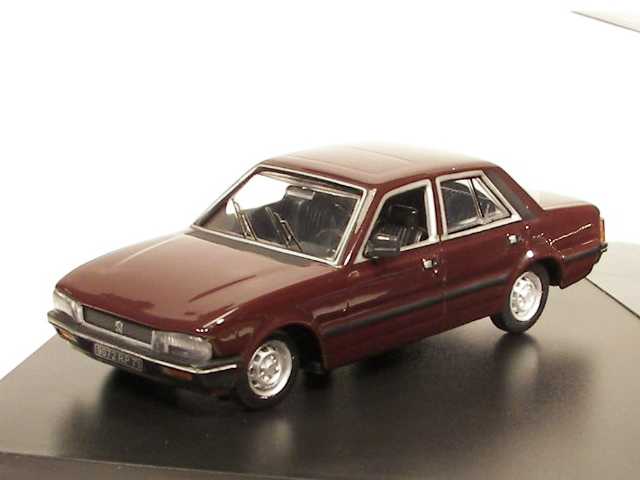 Peugeot 505 SR 1979, tummanpunainen