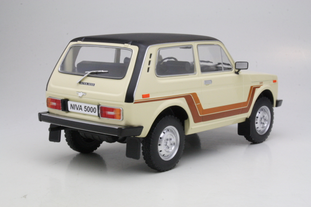 Lada Niva 5000 1981, beige - Sulje napsauttamalla kuva