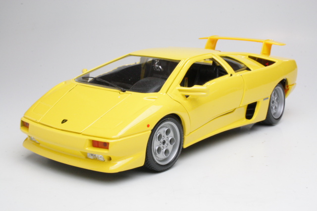 Lamborghini Diablo, yellow
