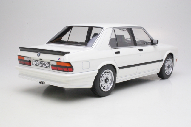 BMW M535i (e28) 1986, white