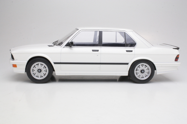 BMW M535i (e28) 1986, white