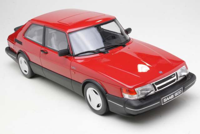 Saab 900 Turbo, punainen - Sulje napsauttamalla kuva