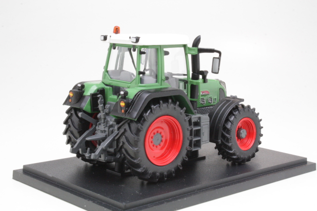 Fendt 820 2007, green