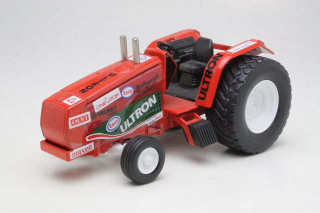 Valmet 8400 Tractor Pulling