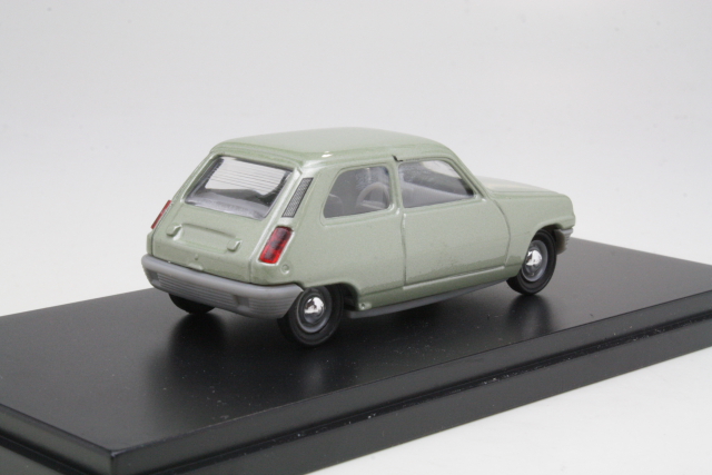 Renault 5, green