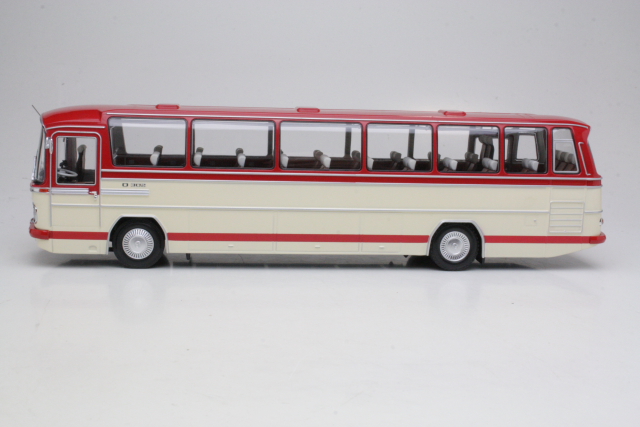 Mercedes O 302 1965, red/cream