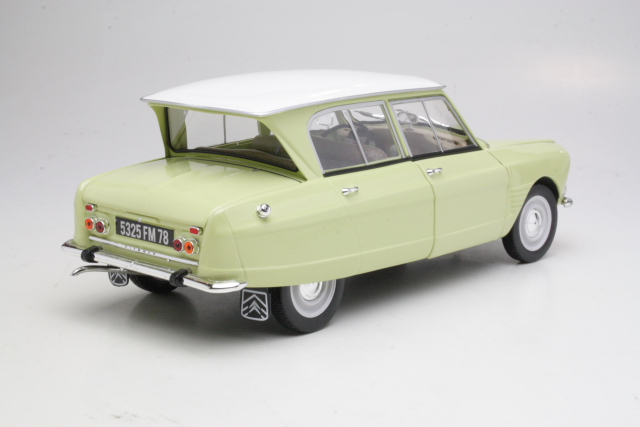 Citroen Ami 6 1964, yellow
