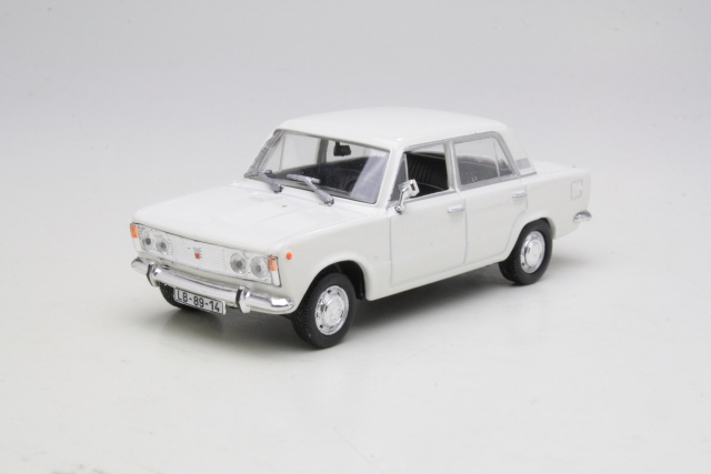 Polski Fiat 125P, valkoinen