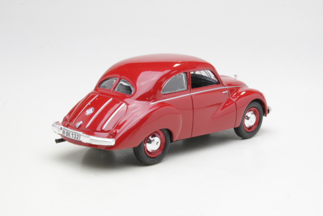 IFA F9 limousine, red