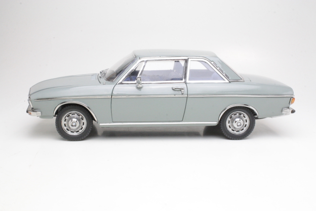 Audi 100 LS Automatic 2d 1972, grey