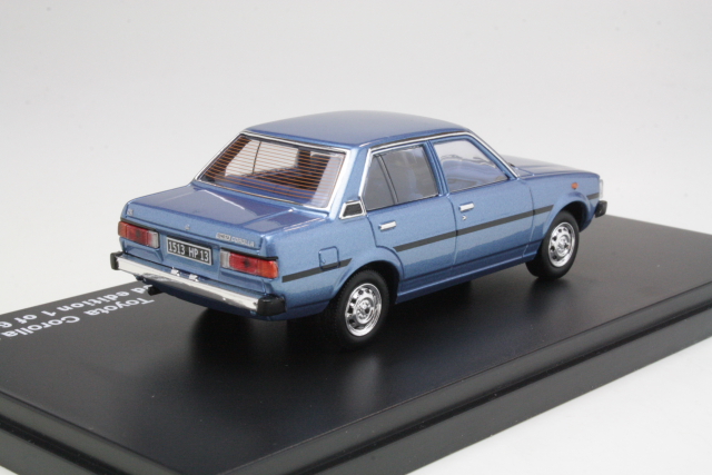 Toyota Corolla E70 1979, sininen