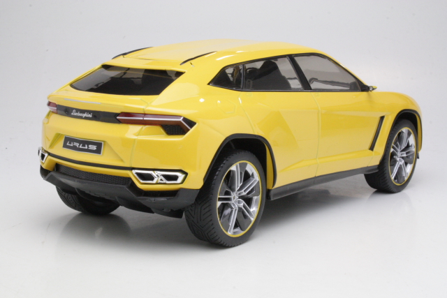 Lamborghini Urus 2012, yellow