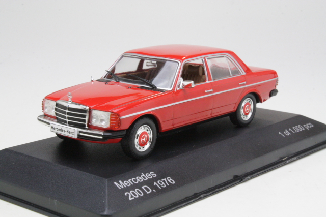 Mercedes 200D (w123) 1976, punainen - Sulje napsauttamalla kuva