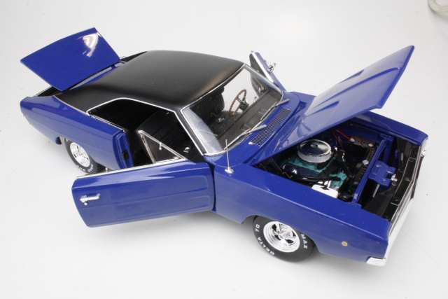 Dodge Charger 1968, blue "Christine"