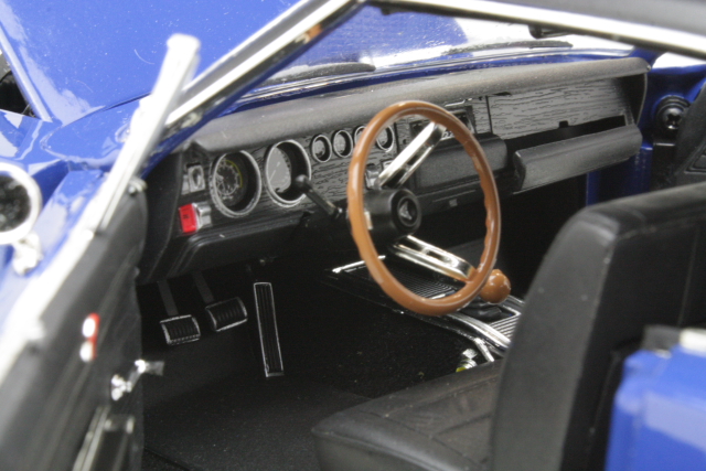 Dodge Charger 1968, blue "Christine"