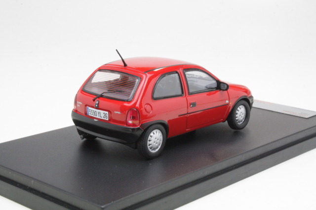 Opel Corsa 1994, punainen - Sulje napsauttamalla kuva