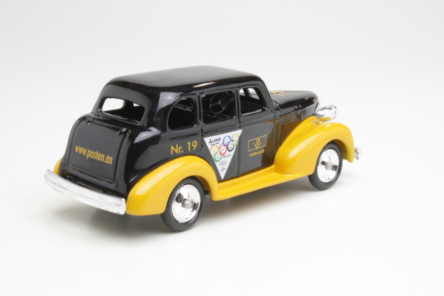 Chevrolet DG48 "Posten Åland"