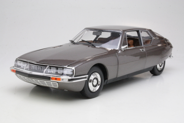 Citroen SM 1971, ruskea
