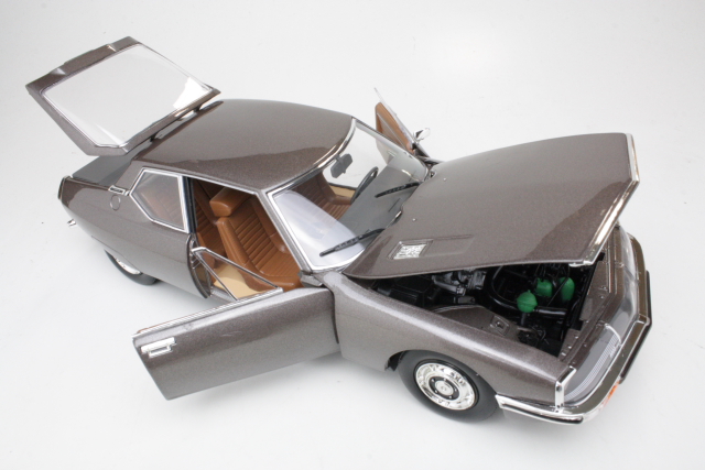 Citroen SM 1971, ruskea
