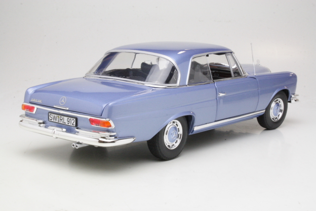 Mercedes 280SE (w111) Coupe 1969, light blue
