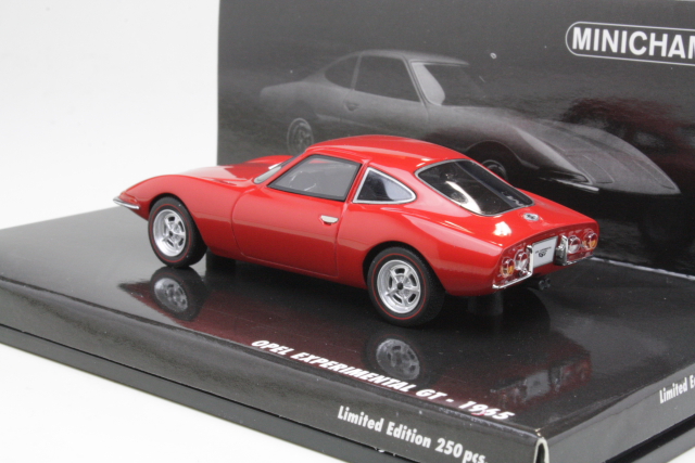 Opel Experimental GT 1965 "Pre-Production", punainen