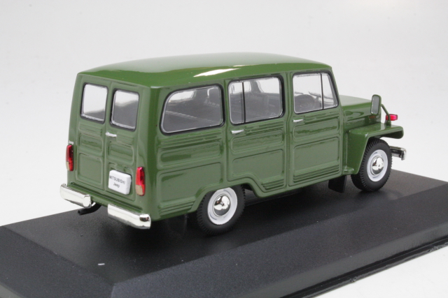 Mitsubishi Jeep J30 1961, vihreä
