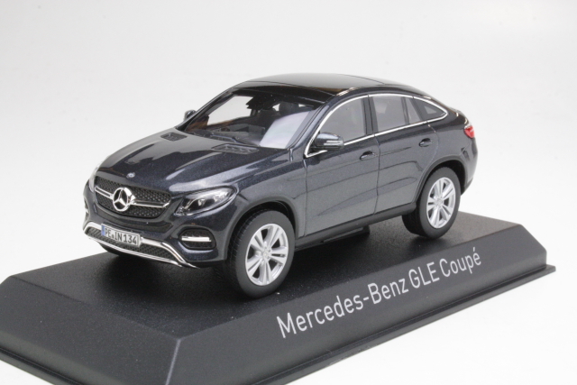 Mercedes GLE Coupe 2015, harmaa - Sulje napsauttamalla kuva