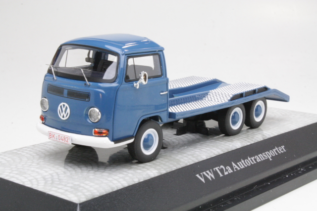 VW T2a Autotransporter, blue