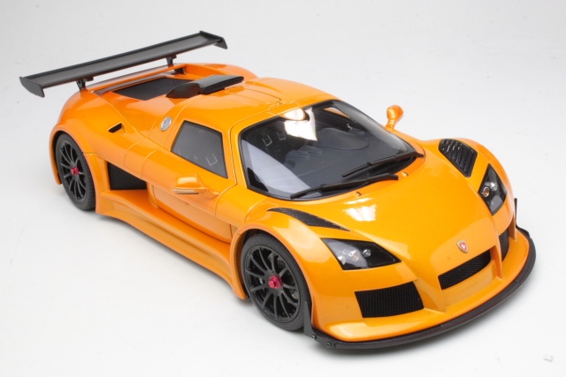 Gumpert Apollo S 2005, oranssi