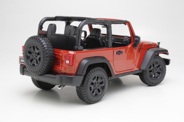 Jeep Wrangler Topless 2014, punainen - Sulje napsauttamalla kuva