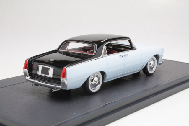 Lancia Aurelia B56 Florida Berlina Pininfarina 1956, light blue